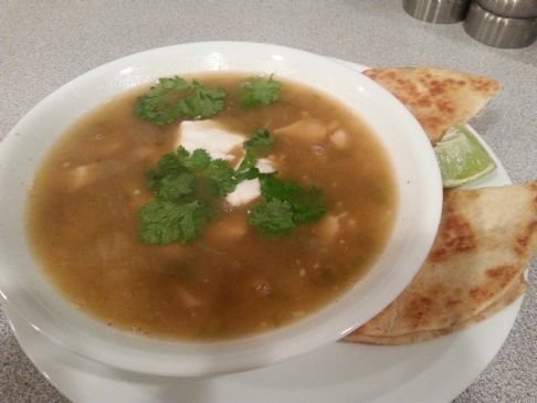 Lite Posole Pollo (Tomatillo, Chicken, and Hominy Soup)