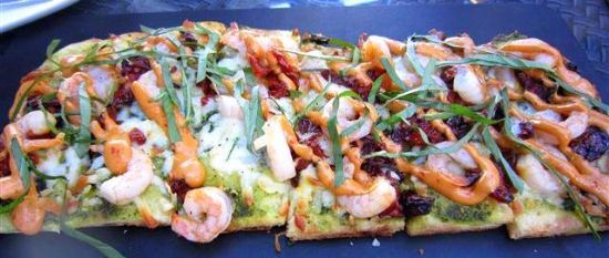 Pesto Shrimp Flatbread