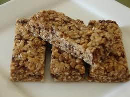 Peanut Butter Chocolate Chip Chewy Granola Bars