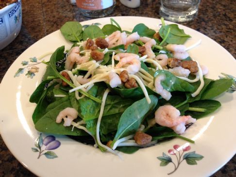 Baby spinach, shrimp, mozzarella salad