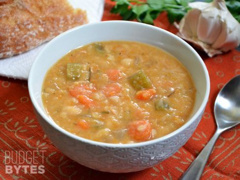 White Bean Soup in the Slow Cooker