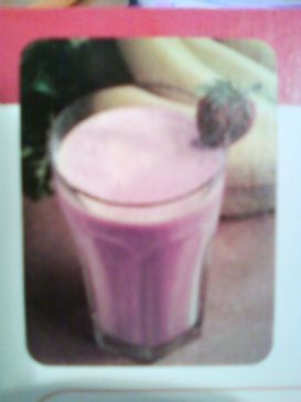 CMR Banana-Raspberry Smoothie