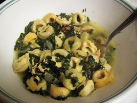 Chicken Spinach Tortellini Soup