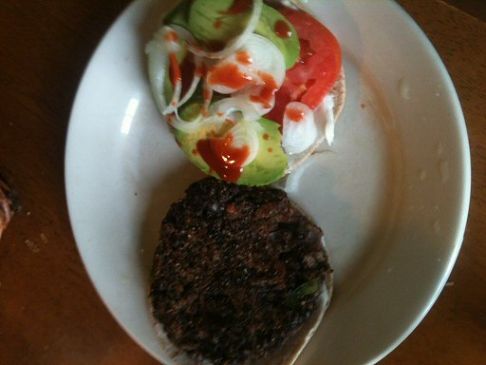 Black bean and mushroom burger