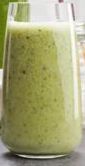 Green Tea, Spinach and Fruit Smoothie