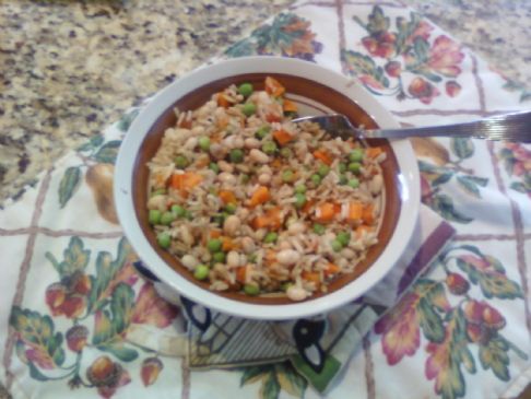 Carly's Brown Rice, Veggie & Bean Bowl