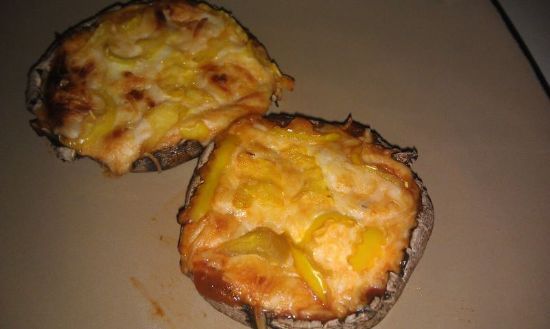 Portobello Mushroom Pizza