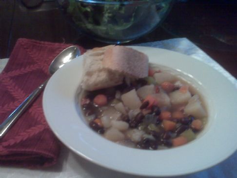 Black Bean and Vegetable Soup