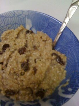 Simple Steel-Cut Oats with Raisins