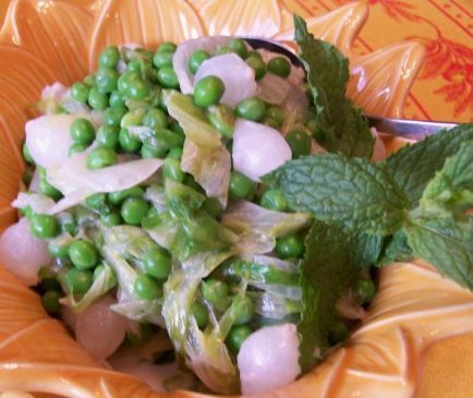 Petits Pois  La Franaise - French Style Peas