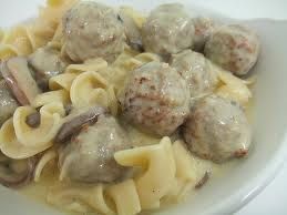 Kat's Crockpot Meatball Stroganoff