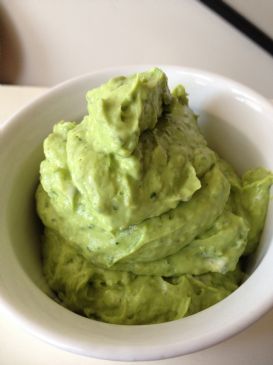 Crazy Creamy Avocado and Yogurt Dip