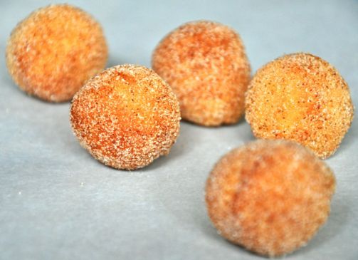 Healthy Baked Donut Holes!