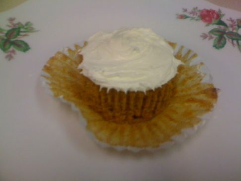 Apple Cinnamon Spiced Carrot cupcakes with Frosting