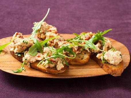 Chickpea & Salmon Crostini with Arugula Salad