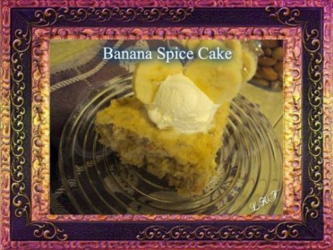 Spiced Banana & Walnut Cake - Cozy Country Living