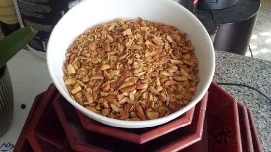 Simple Vanilla Almond Granola