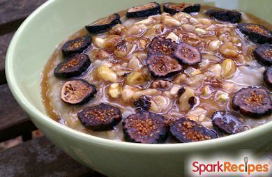 Slow Cooker Vanilla Fig Oatmeal