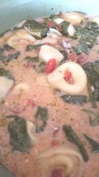 Cheese Tortellini Soup-crockpot