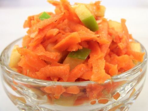 Carrot Apple Cole Slaw