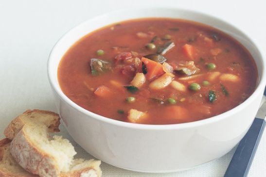 Italian vegetable and white bean soup