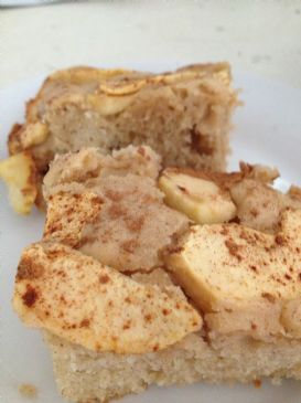 Apple cinnamon cake