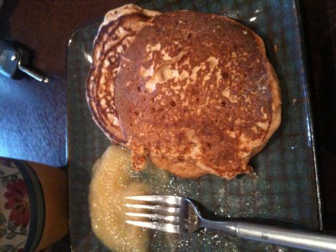 Whole Wheat Low-Fat Pancakes