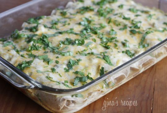 Chicken and White Bean Enchiladas with Creamy Salsa Verde (Weight Watchers Recipe)