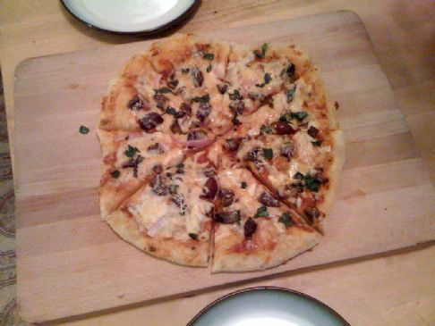 Mushroom Onion Pizza