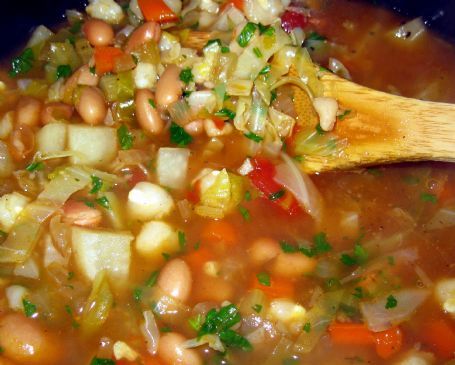 Kari's Canary Bean and Cabbage Soup