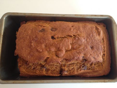 Healthy Chocolate Chip Pumpkin Bread 