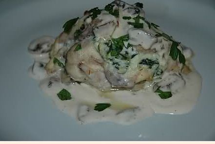 Alfredo Chicken with Mushrooms and Spinach