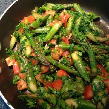 Spring Asparagus Pesto, Vegan