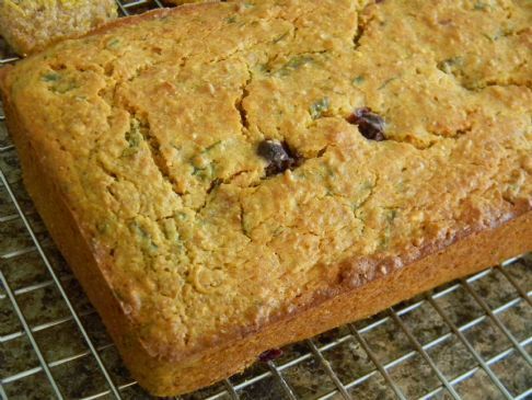 Lemon Balm Berry Cake