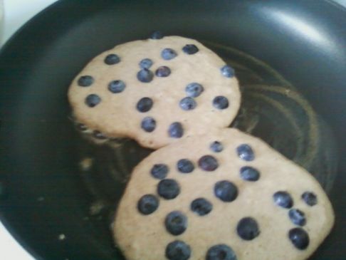 Whole Wheat Blueberry Pancakes 