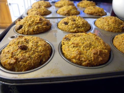 Flax Carrot Raisin Muffins