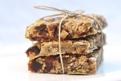 APPLE WALNUT SQUARES