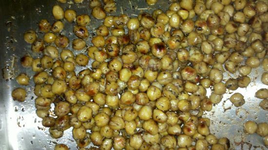 Balsamic Roasted Chickpeas