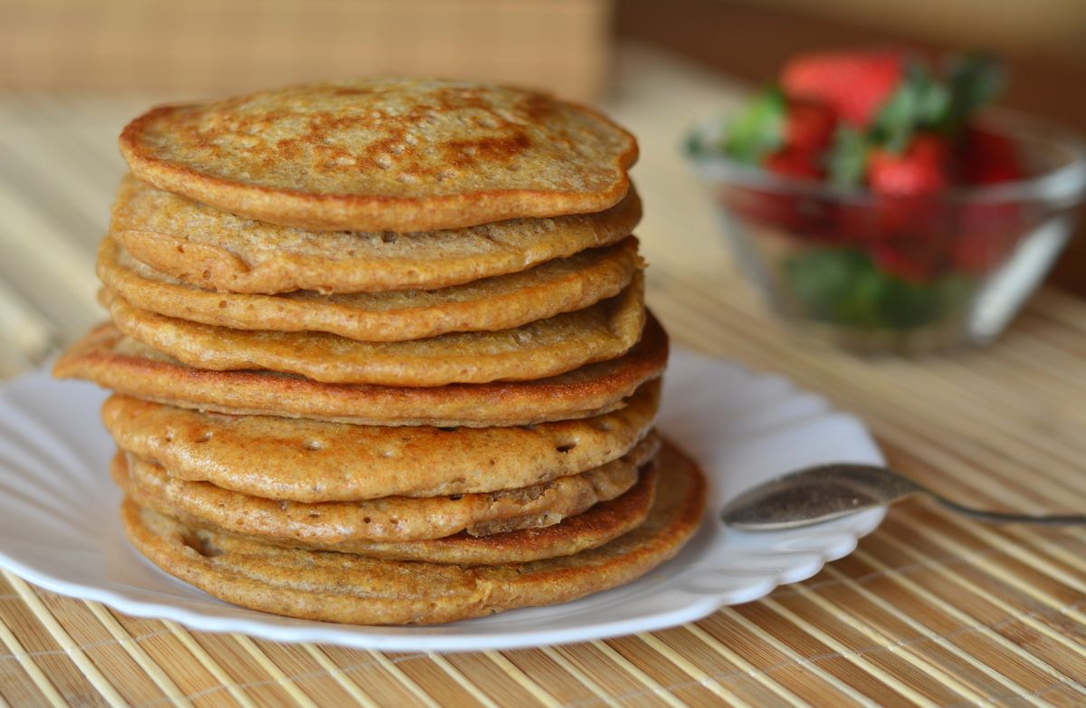 100-Calorie Cinnamon Pancakes!