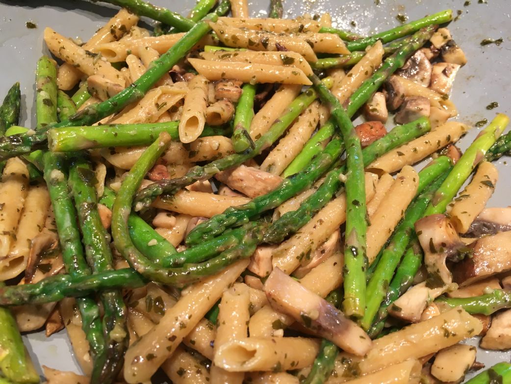 Asparagus & Mushroom Pasta Recipe | SparkRecipes