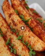 Baked potato wedges