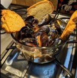 Beer Steamed Black Mussels-Instant Pot