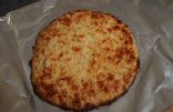 Cheese and cauliflower pizza crust