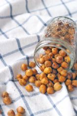 Crispy Spicy Roasted Chickpeas