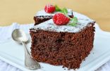 Flourless Gluten-Free Chocolate Cake with Raspberries