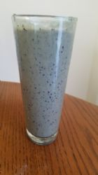 Green berry keto smoothie