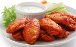 Easy Chicken Dinners-Buffalo Wings with Ranch Dip (380 cal)