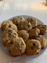 Keto Friendly Chocolate Chip Cookies