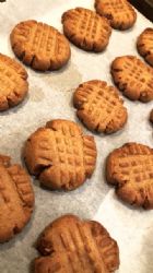 Keto Peanut butter cookies - low carb