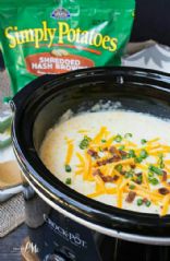 Loaded Crockpot Hash Brown Potato Soup